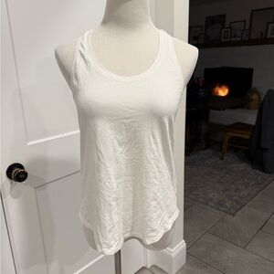 🌟🌟 Lululemon Athletica White Tank Top